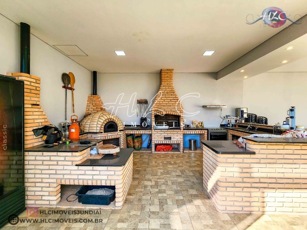 Chácara 1.000m² c/ Piscina, Forno de Pizza - Champirra, Jundiaí