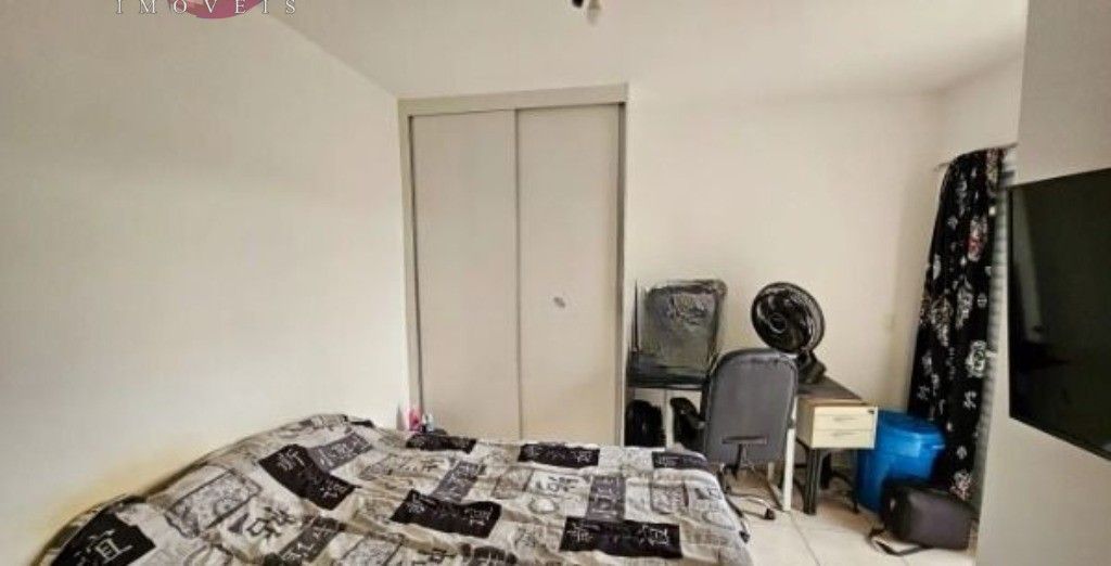 Lindo apartamento à venda com 2 dormitórios no condomínio pr