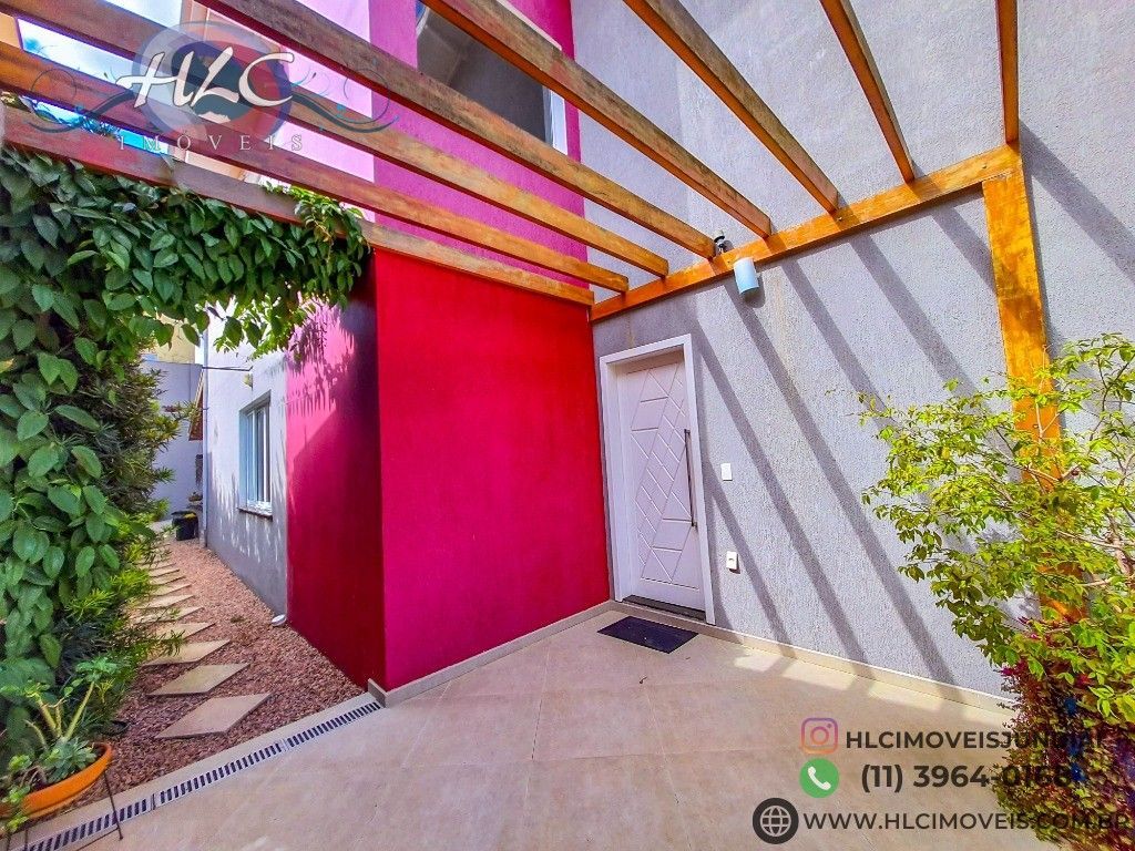 Descubra o Encanto: Casa de 3 dormitórios, sendo 1 suíte e 4 vagas de garagem, n