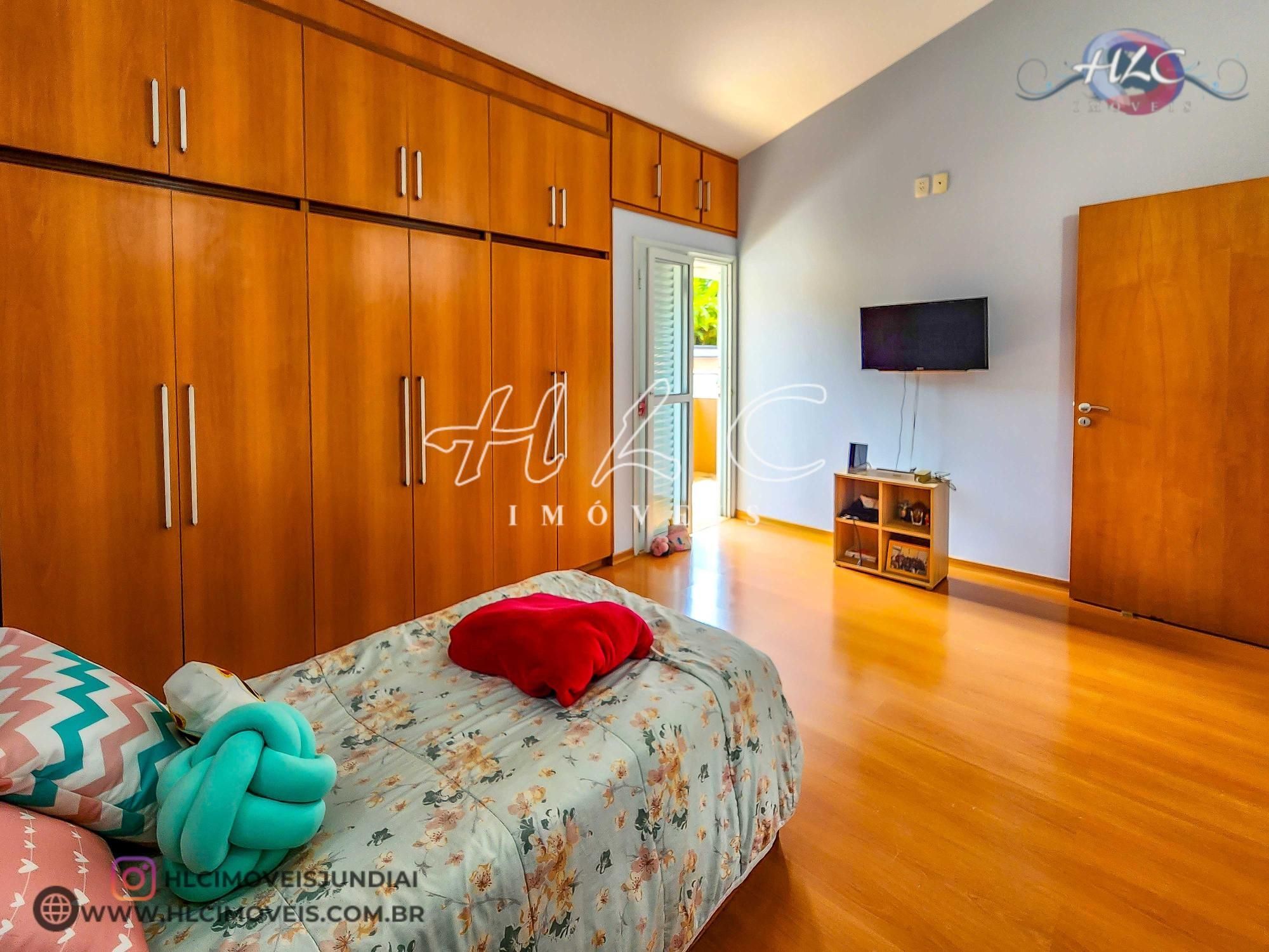 Casa à Venda 4 Quartos Jardim Santa Teresa Jundiaí Pé-Direito Duplo