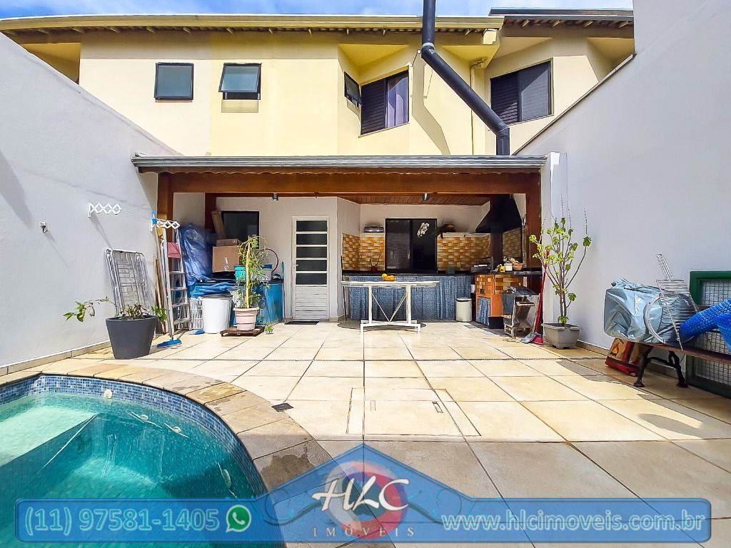 Casa com piscina a venda no condomínio villagio di siena, ja