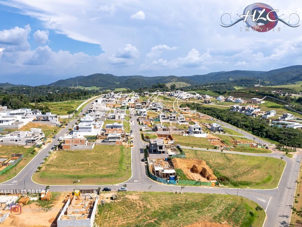 Casa em Condomínio para Venda em Jundiaí no Brisas Jundiaí, Recém Construida - T