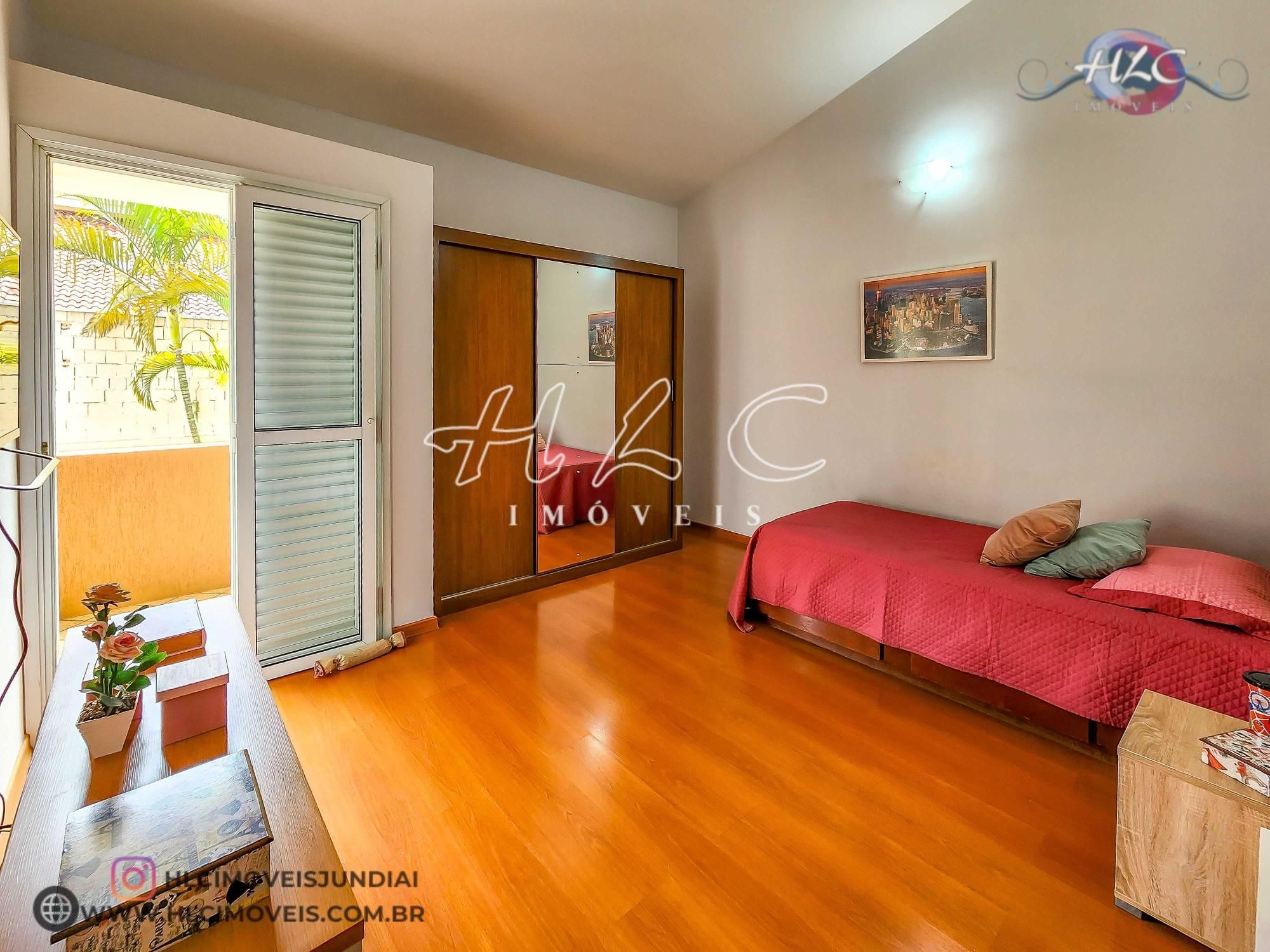 Casa à Venda 4 Quartos Jardim Santa Teresa Jundiaí Pé-Direito Duplo