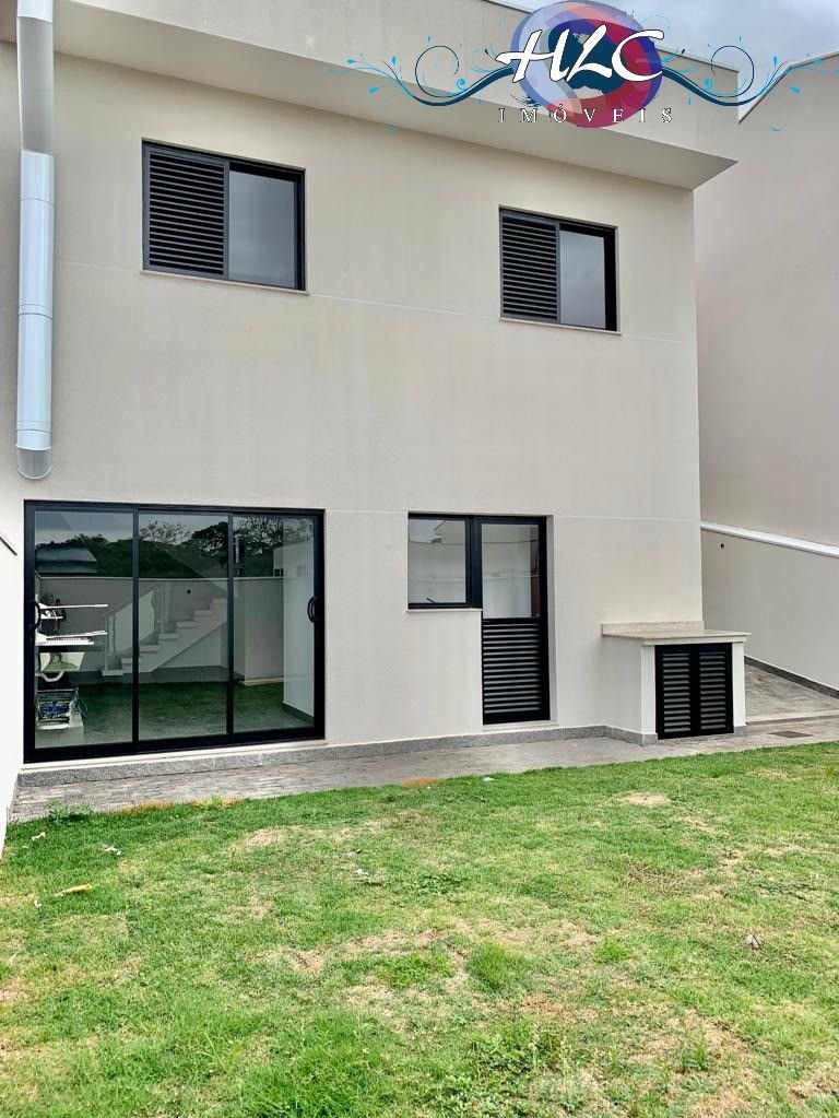 Casa à Venda 3 Quartos Jundiaí 179m² Quintal 80m² Aceita Permuta