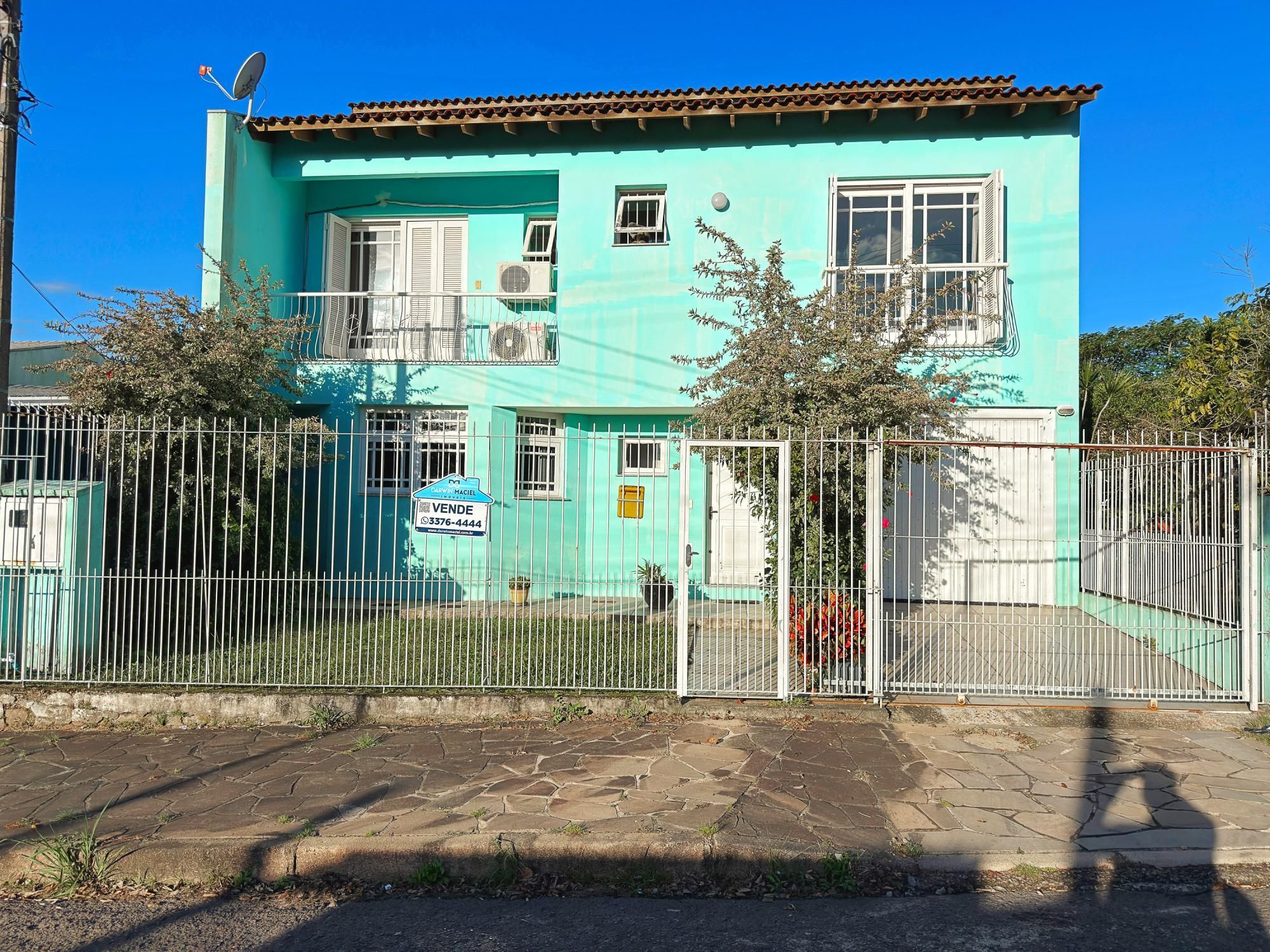 Residência com 4 Dormitório(s) Bairro Vila Nova