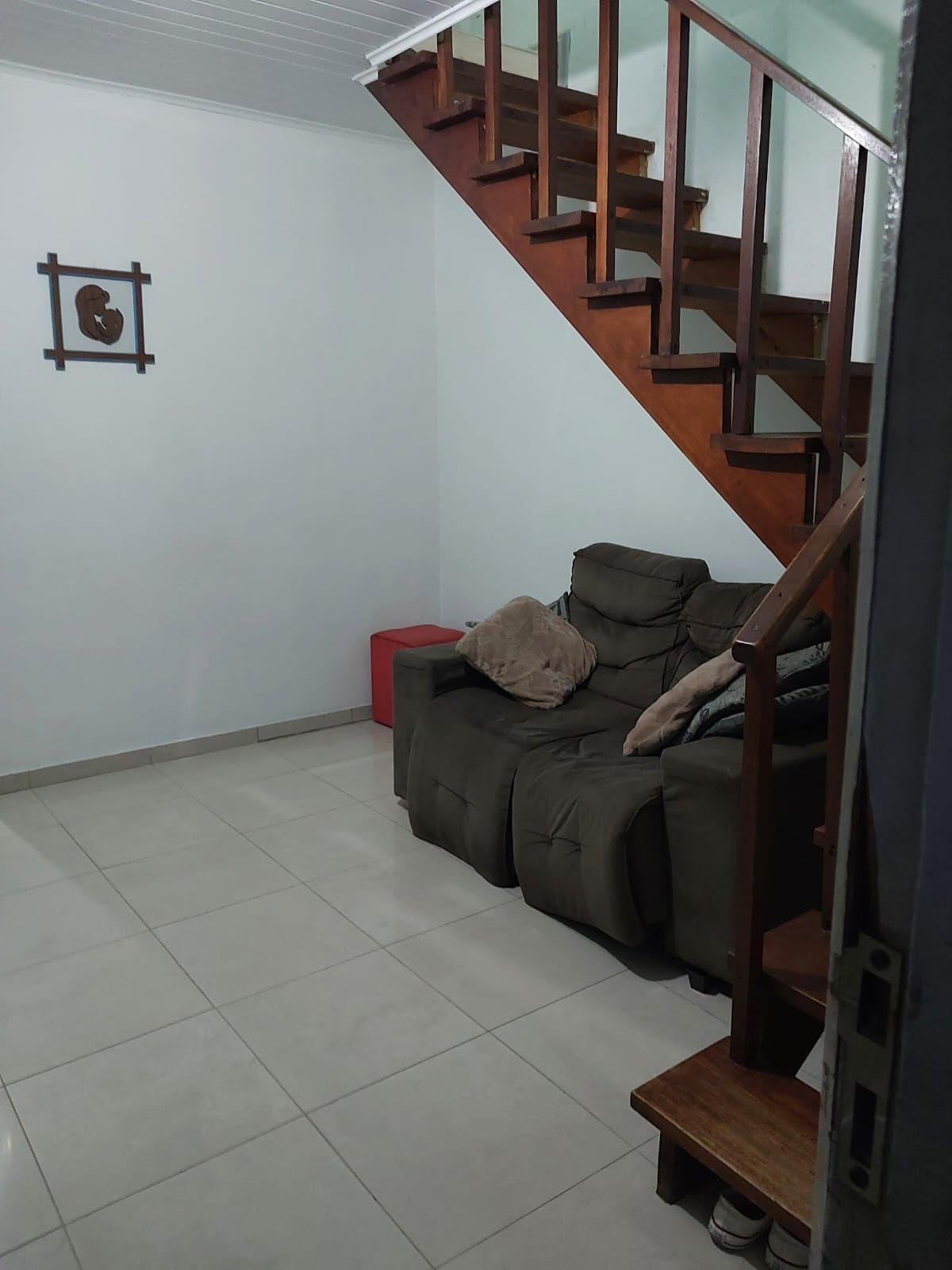 Sobrado em condomínio no bairro Vila Nova com 2 dormitórios, sendo 1 suíte. — foto 3
