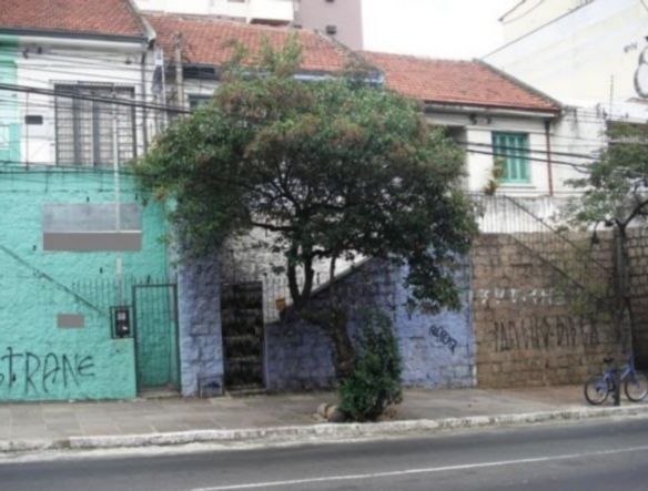 Terreno para Venda - 151.2m², 0 dormitórios, Petrópolis