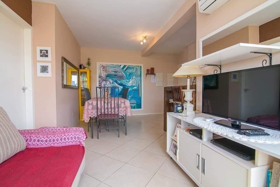 Ótimo apartamento no Condomínio Jardins de Provence, no Bairro Cristal, com 3 dormitórios. — foto 4