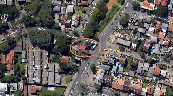 Terreno em Porto Alegre, no bairro Guarujá, à venda.