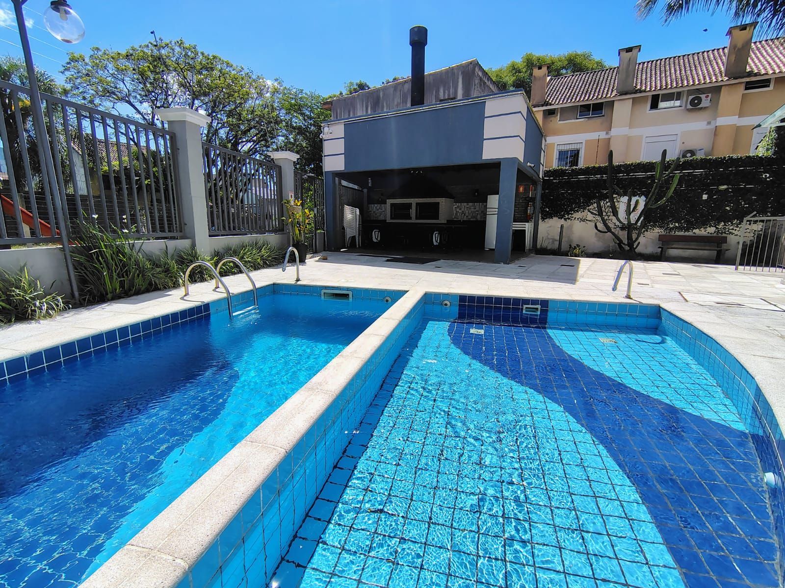 Apartamento 3 dormitórios no bairro Nonoai