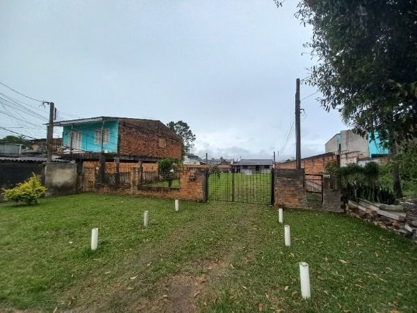 Terreno em Porto Alegre, no bairro Ponta Grossa, à venda.
