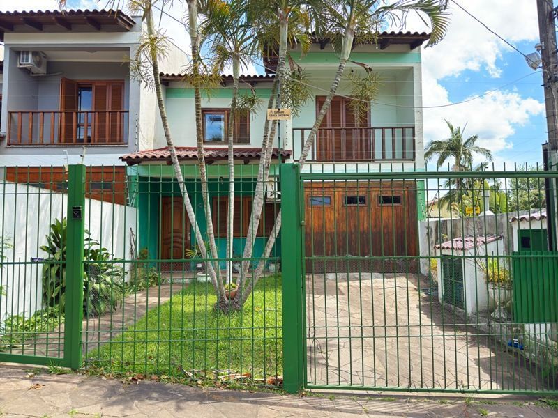 Casa para Venda - 190m², 3 dormitórios, sendo 1 suites, 3 vagas - Nonoai