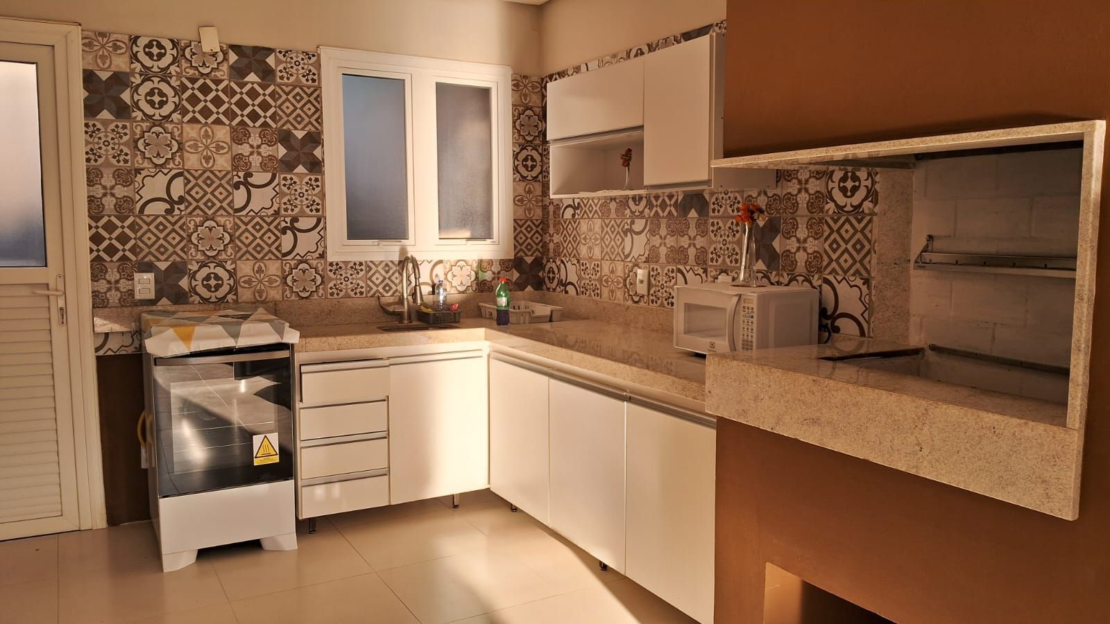 Casa 4 quartos à venda, 155m², Hípica - Porto Alegre
