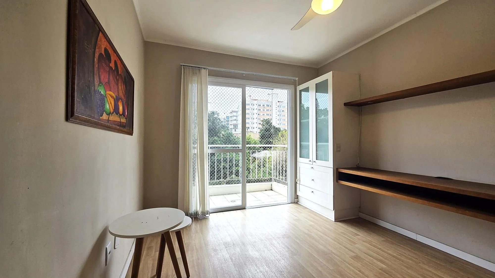 Apartamento, 1 dormitório no bairro Tristeza em Porto Alegre para Comprar