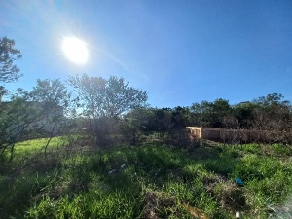 Terreno em Porto Alegre, no bairro Espírito Santo, à venda.