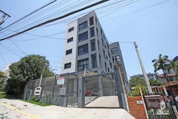 Apartamento para Venda - 101m², 3 dormitórios, sendo 1 suites, 1 vaga - Tristeza