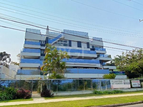 Cobertura para Venda - 351m², 3 dormitórios, sendo 3 suites, 4 vagas - Vila Assu