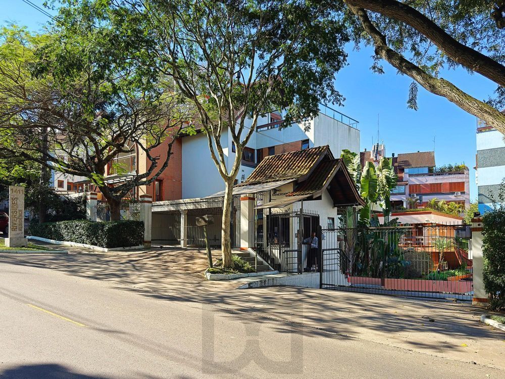Ótimo apartamento de 3 dormitórios, sendo 1 suíte, com condomínio com infra completa.