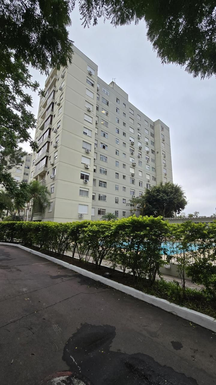 Apartamento, 3 dormitórios no bairro Tristeza em Porto Alegre para Comprar