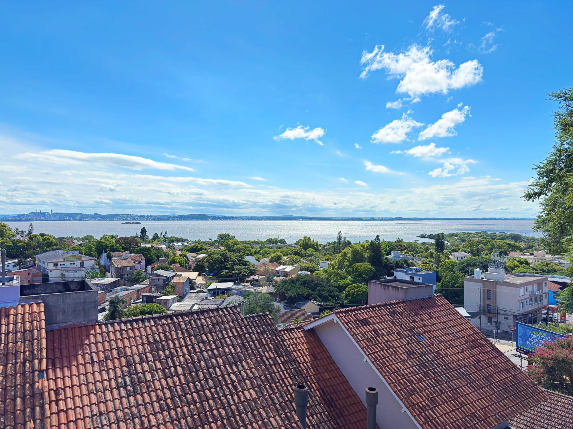 Casa de Condomínio 3 dormitórios no bairro Tristeza
