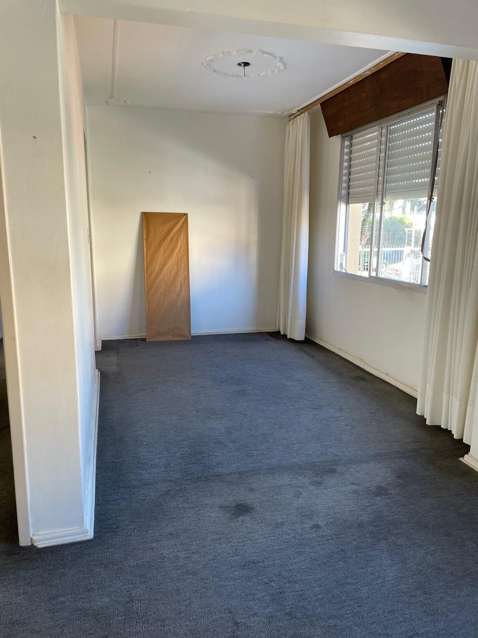 Apartamento com 80m², 3 dormitórios no bairro Cristal em Porto Alegre para Comprar