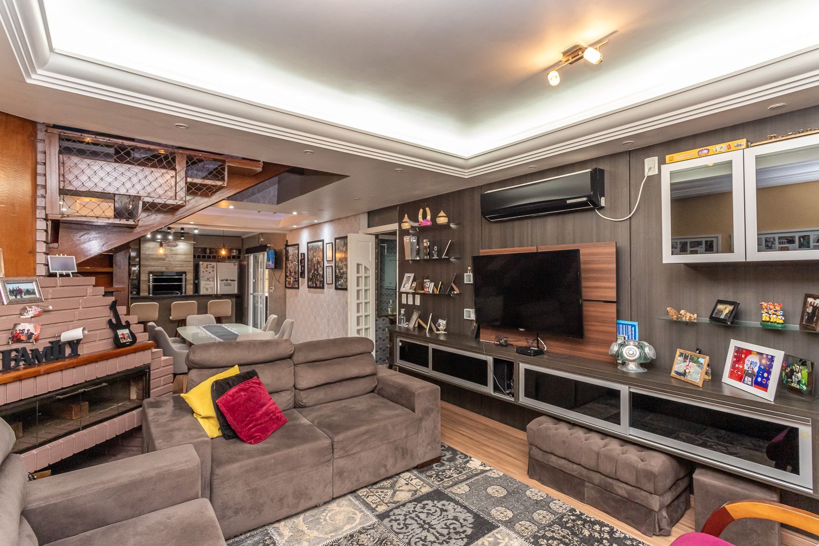 Casa, 3 dormitórios no bairro Ipanema em Porto Alegre para Comprar