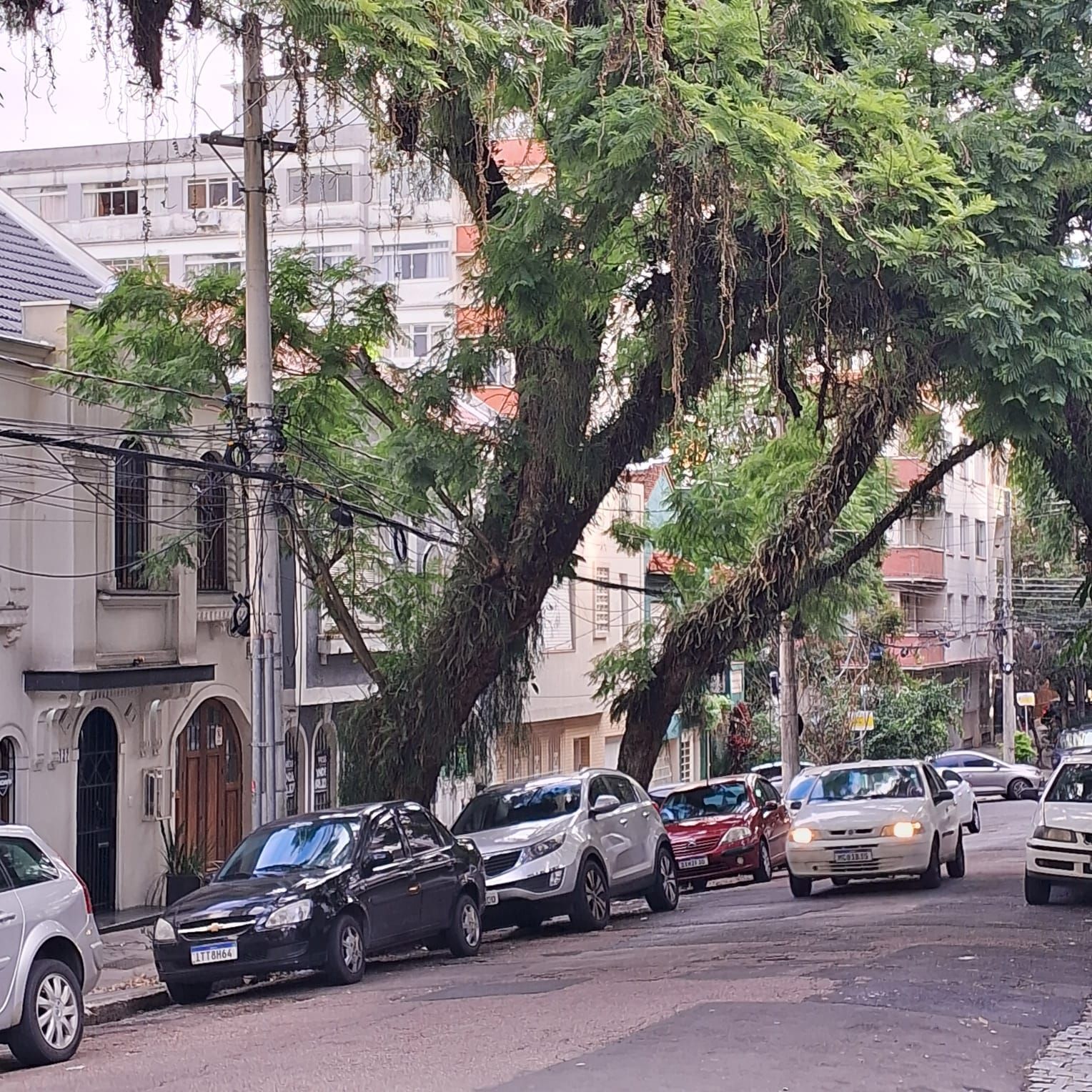 Casa 4 dormitórios à venda Independência Porto Alegre/RS