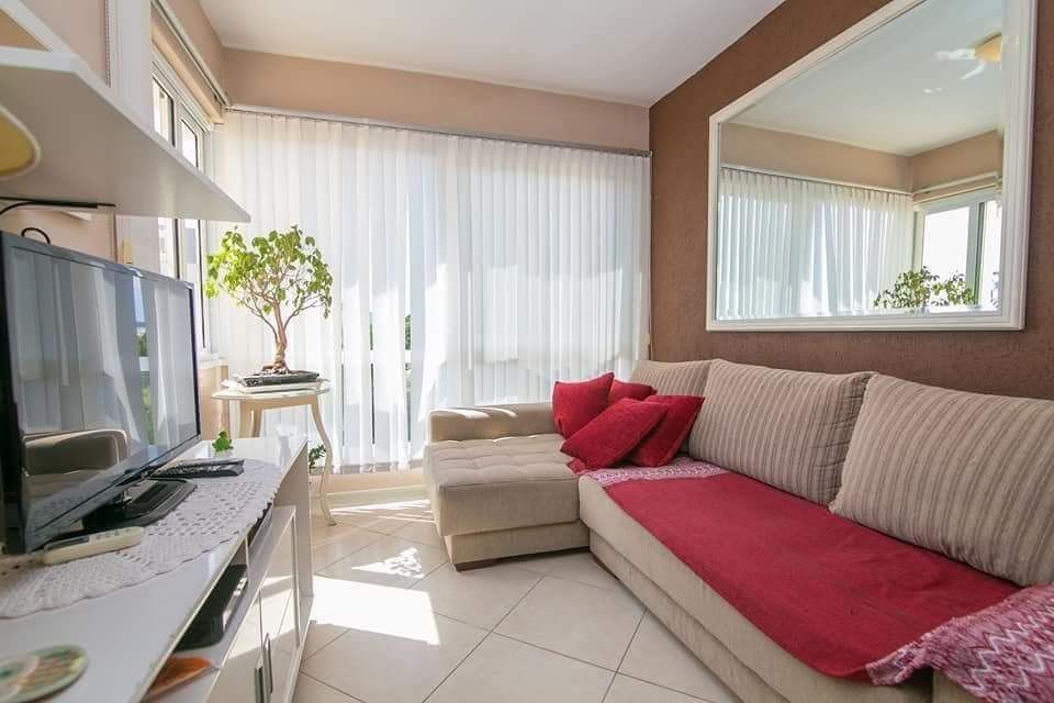 Ótimo apartamento no Condomínio Jardins de Provence, no Bairro Cristal, com 3 dormitórios. — foto 3