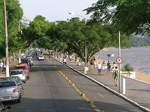 Terreno em Porto Alegre, no bairro Guarujá, à venda.