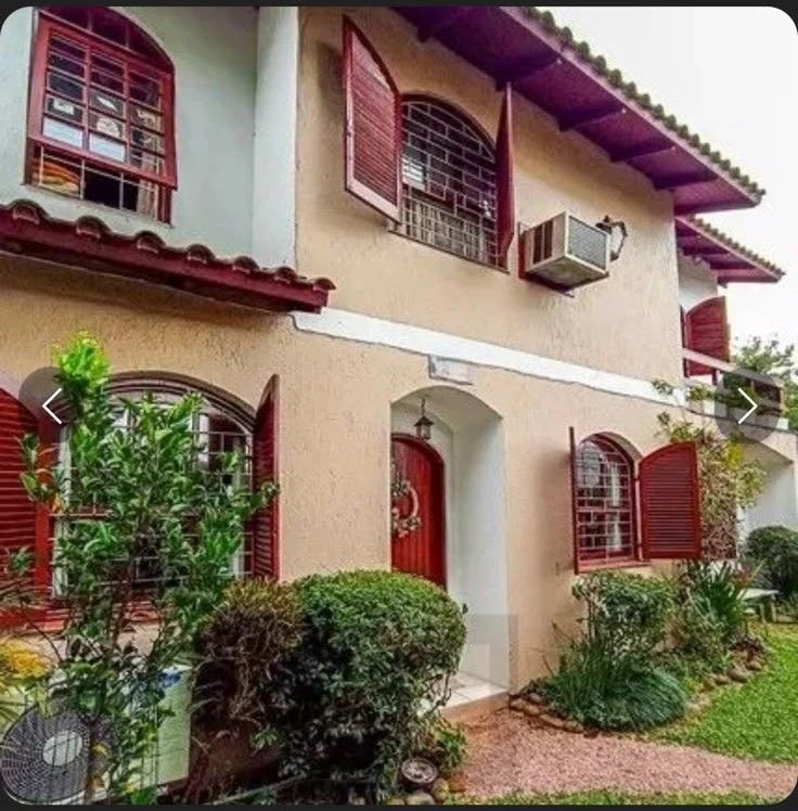 RESIDÊNCIA DE 3 DORMITORIS COM 1 SUITE 2 VAGAS NO BAIRRO TRISTEZA