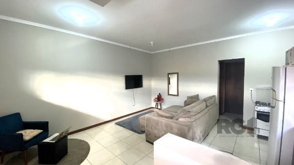 Apartamento em Porto Alegre, no bairro Hípica, com 2 dormitório(s), e 2 banheiro