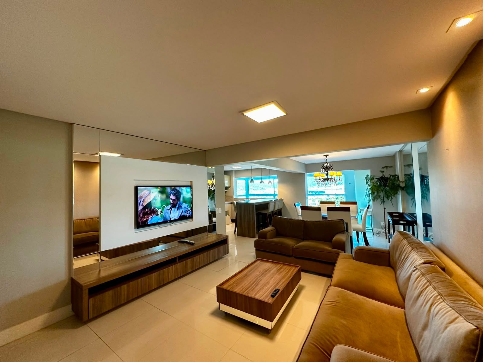 Apartamento na Barra Sul em região valorizada, foto 3 de 27