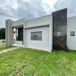 CASA COM SUÍTE E DOIS QUARTOS NO JARDIM SEMINÁRIO