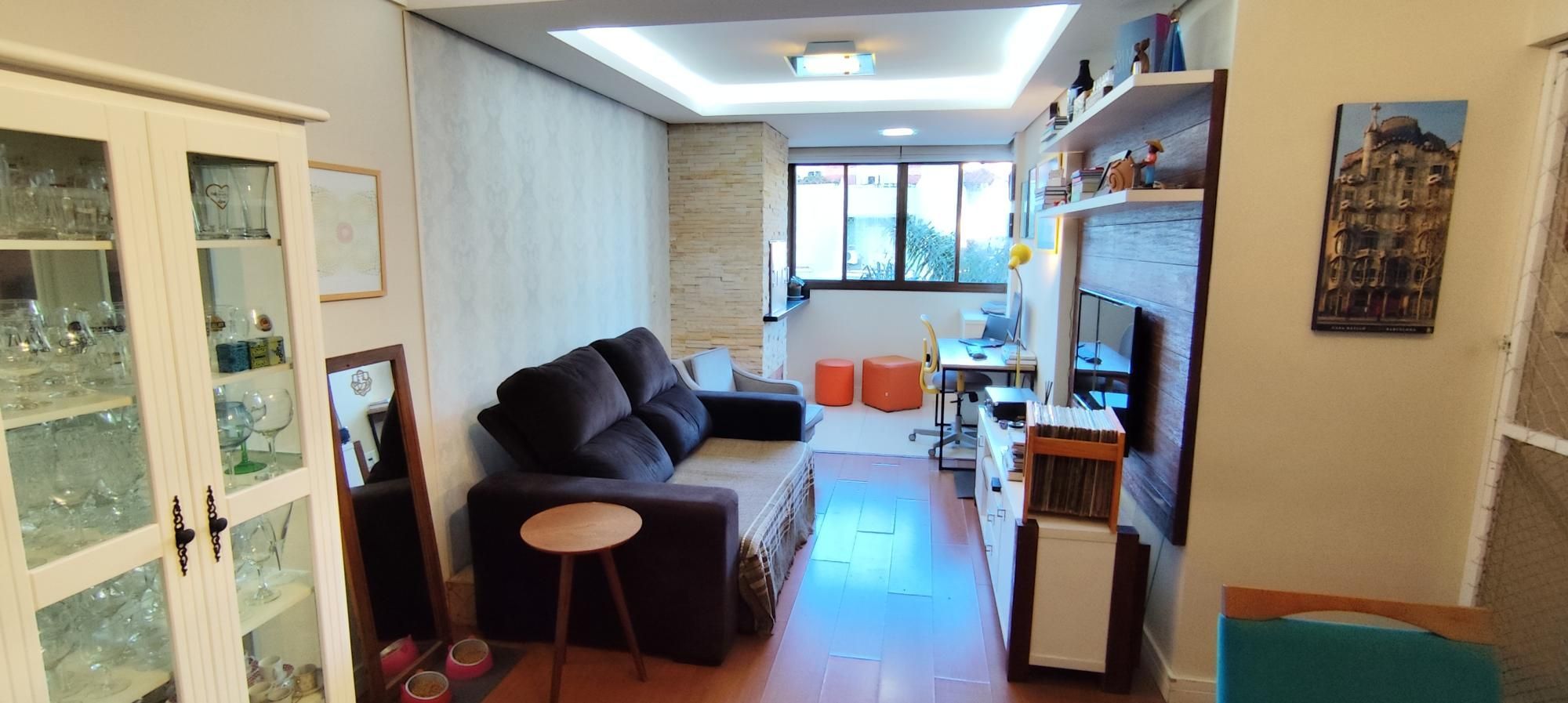 Apartamento à venda com 73m², 3 quartos, 1 suíte, 1 vaga no bairro Cidade Baixa em Porto Alegre