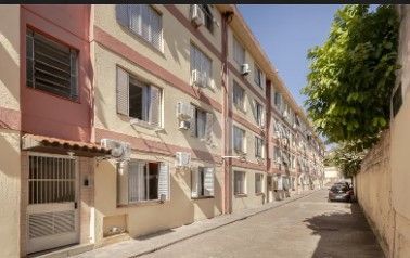 Apartamento com 59m², 2 dormitórios no bairro Partenon em Porto Alegre para Comprar