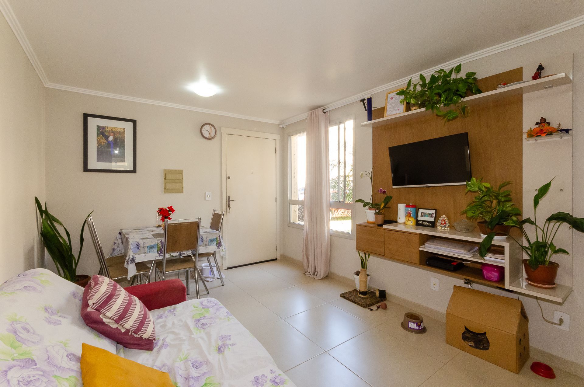 Condomínio Alto do Bosque - Apartamento no Bairro Lomba do Pinheiro