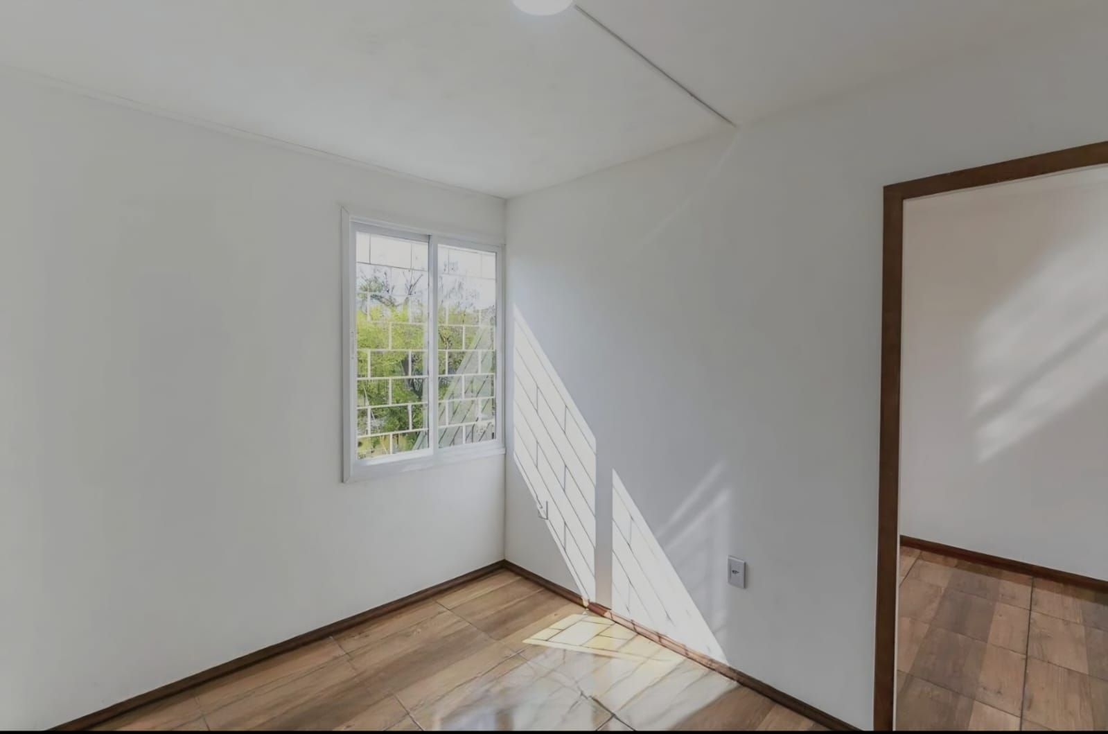 Edíficio Santa Rita - Apartamento a venda com 01 dormitório no bairro Partenon