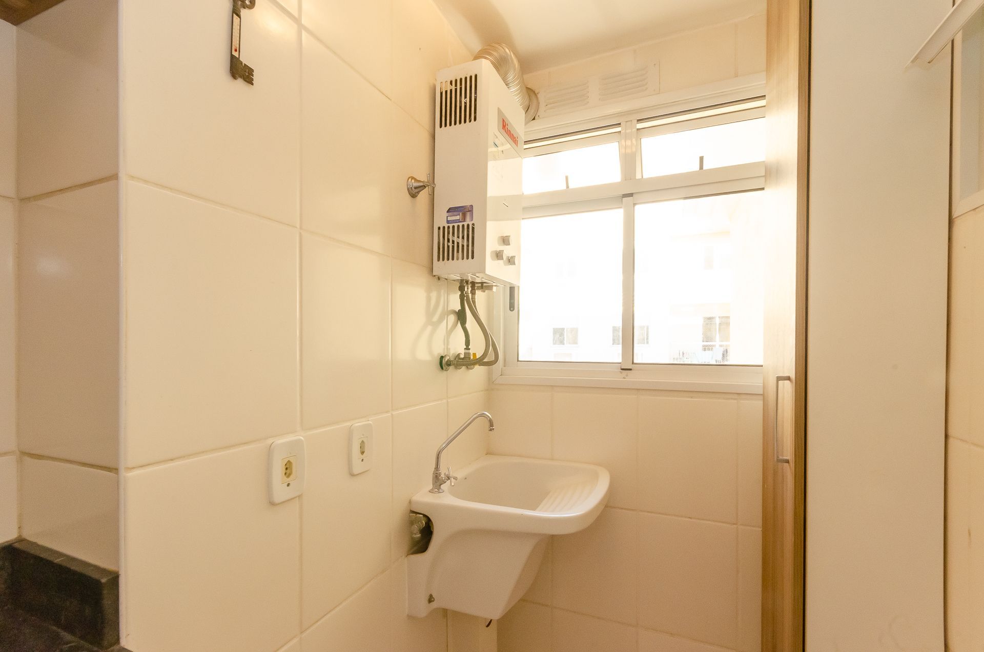Apartamento à venda com 3 quartos, 61m² - Foto 22