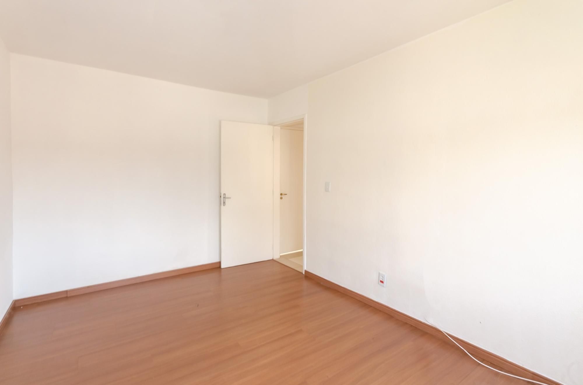 Apartamento à venda com 2 quartos, 64m² - Foto 17