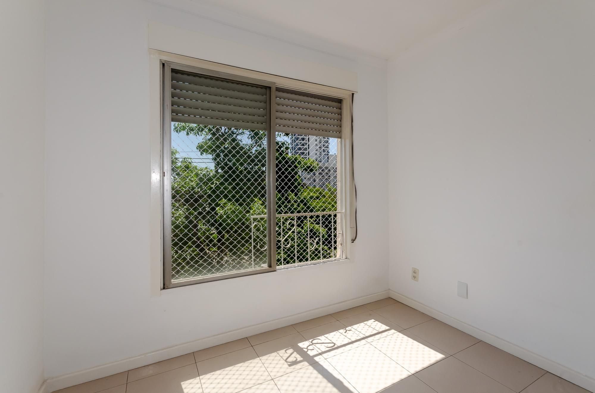 Apartamento à venda com 2 quartos, 64m² - Foto 9