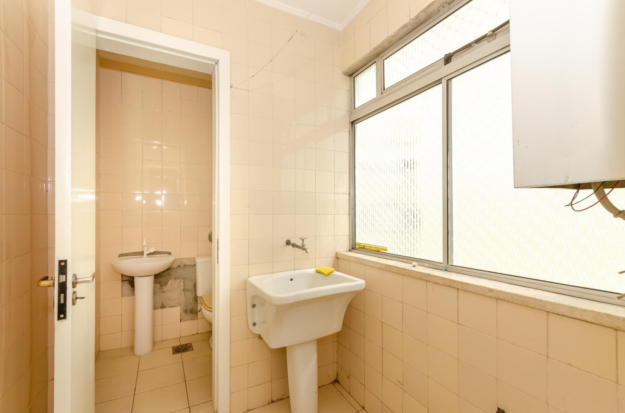 Apartamento à venda com 2 quartos, 64m² - Foto 25