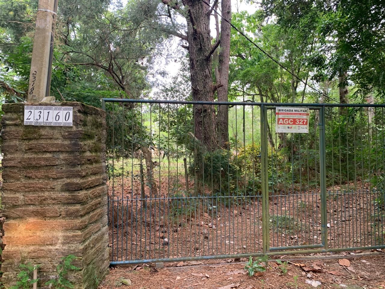 Sítio, 3 dormitórios no bairro Águas Claras em Viamão para Comprar