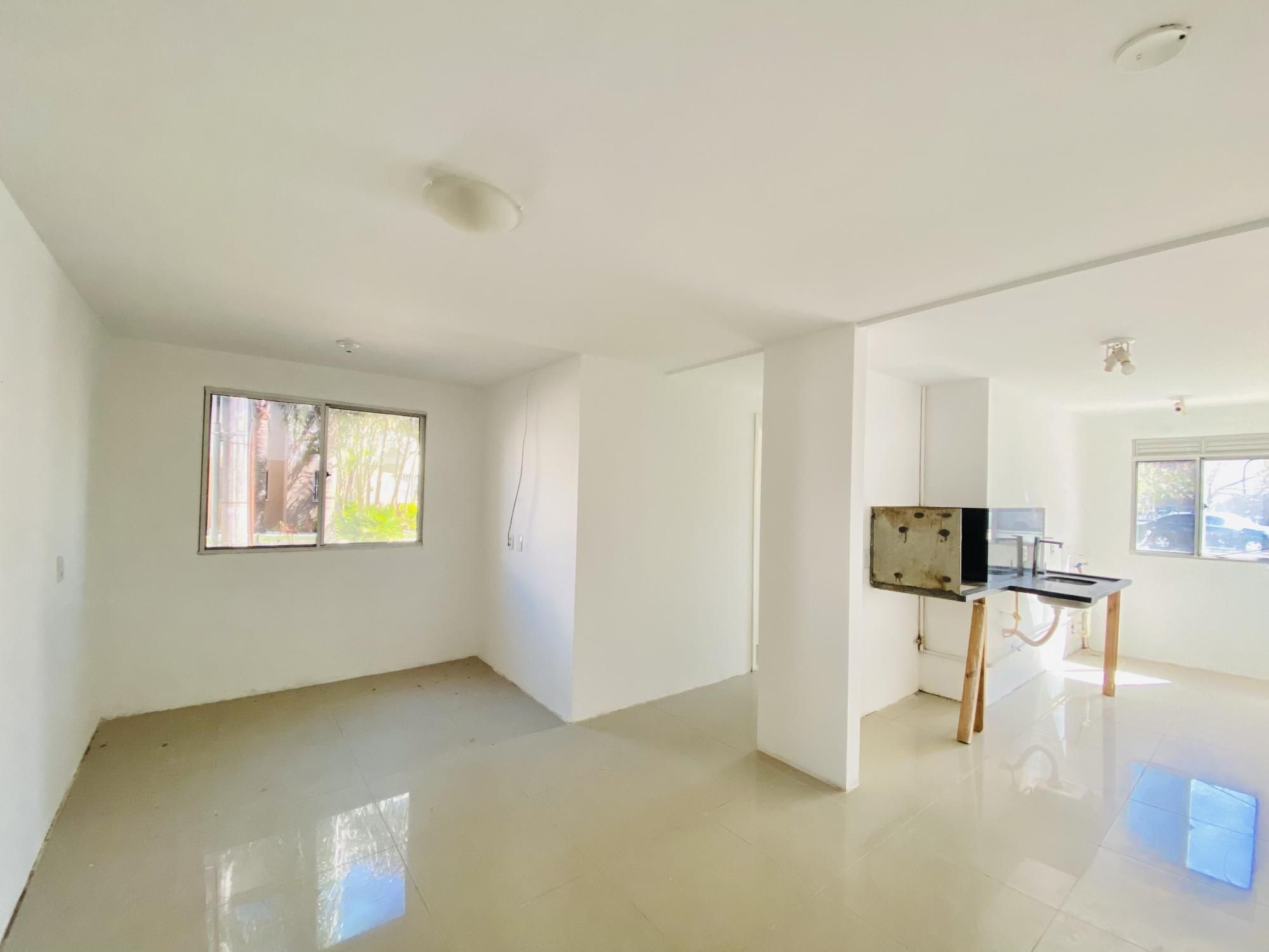 Apartamento de 2 dormitórios térreo no Sarandi
