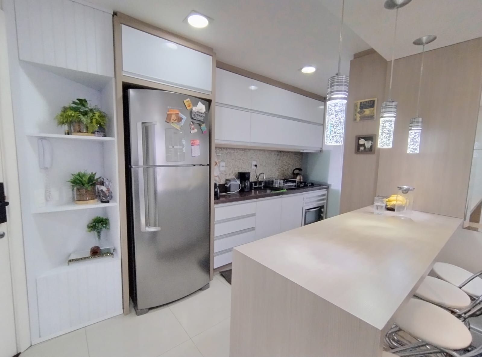 Apartamento à venda com 3 quartos, 88m² - Foto 1