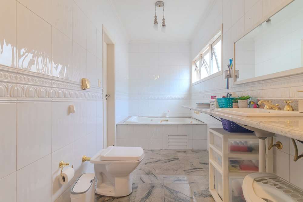 Casa à venda com 3 quartos, 378m² - Foto 24