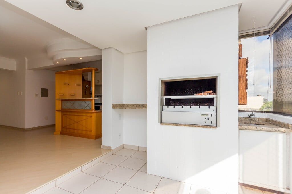 Apartamento à venda com 3 quartos, 123m² - Foto 7