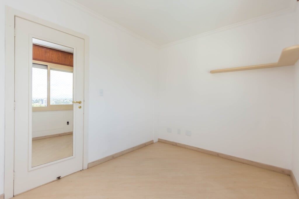 Apartamento à venda com 3 quartos, 123m² - Foto 21
