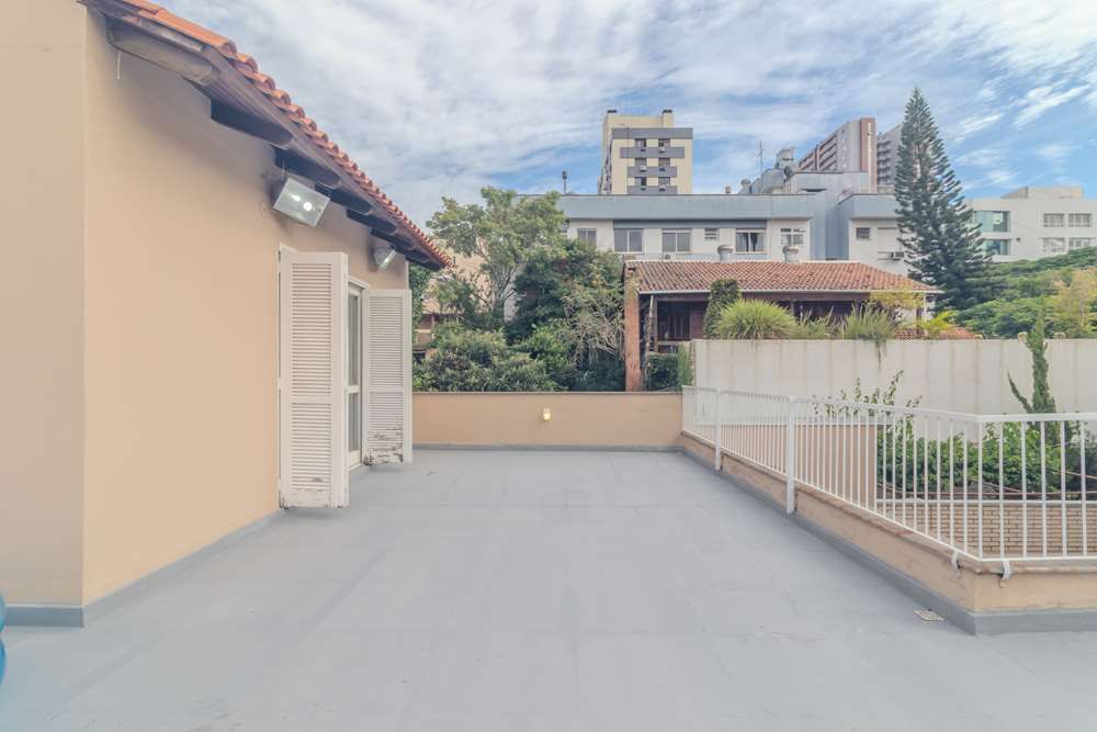 Casa à venda com 3 quartos, 378m² - Foto 10