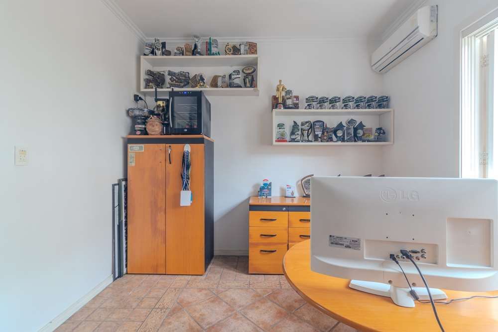 Casa à venda com 3 quartos, 378m² - Foto 48