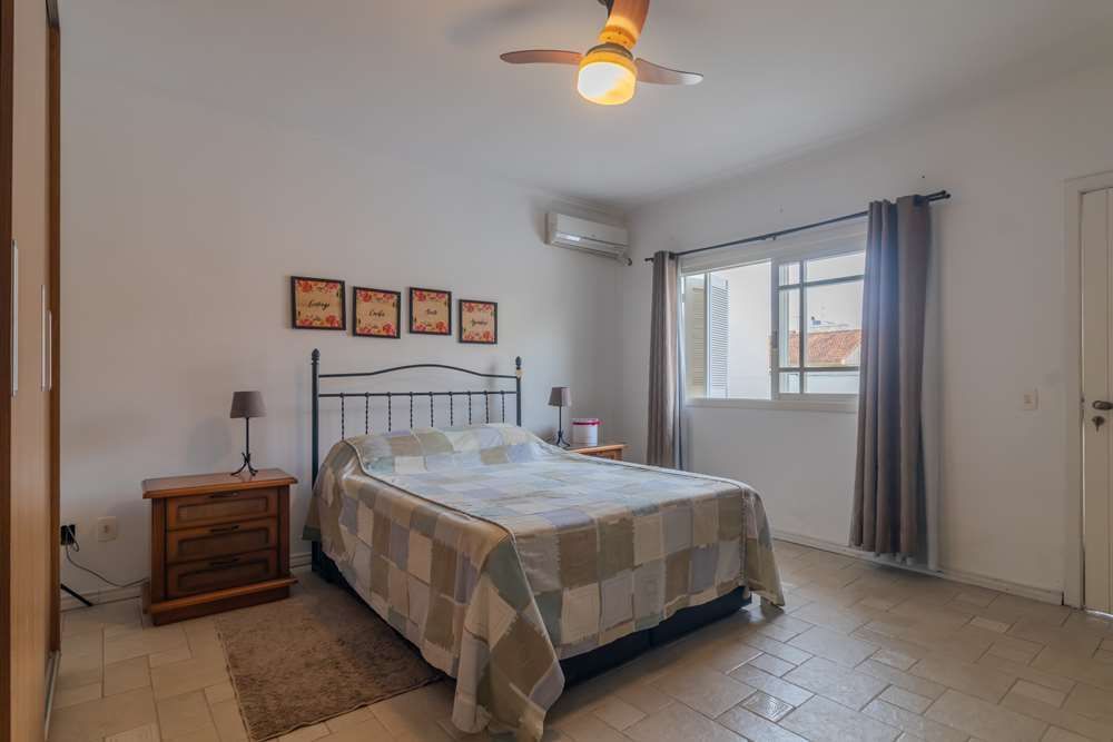 Casa à venda com 3 quartos, 378m² - Foto 13